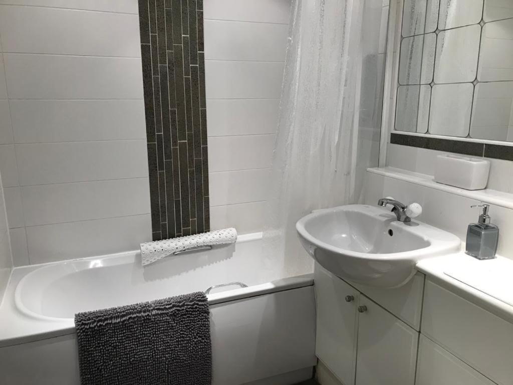 גלאזגו Apex Wallace St Apartment מראה חיצוני תמונה